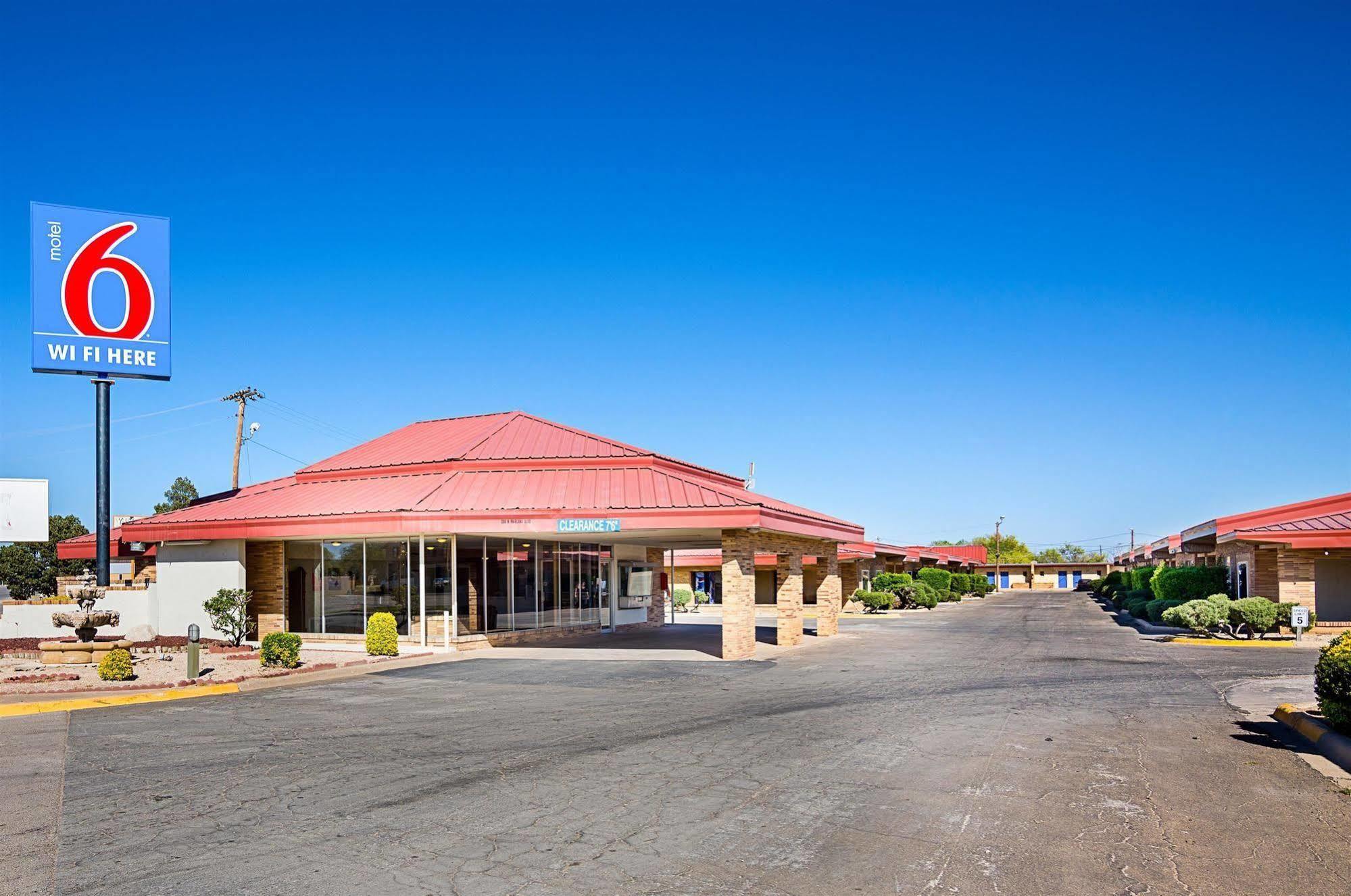 Motel 6 Хоббс Экстерьер фото